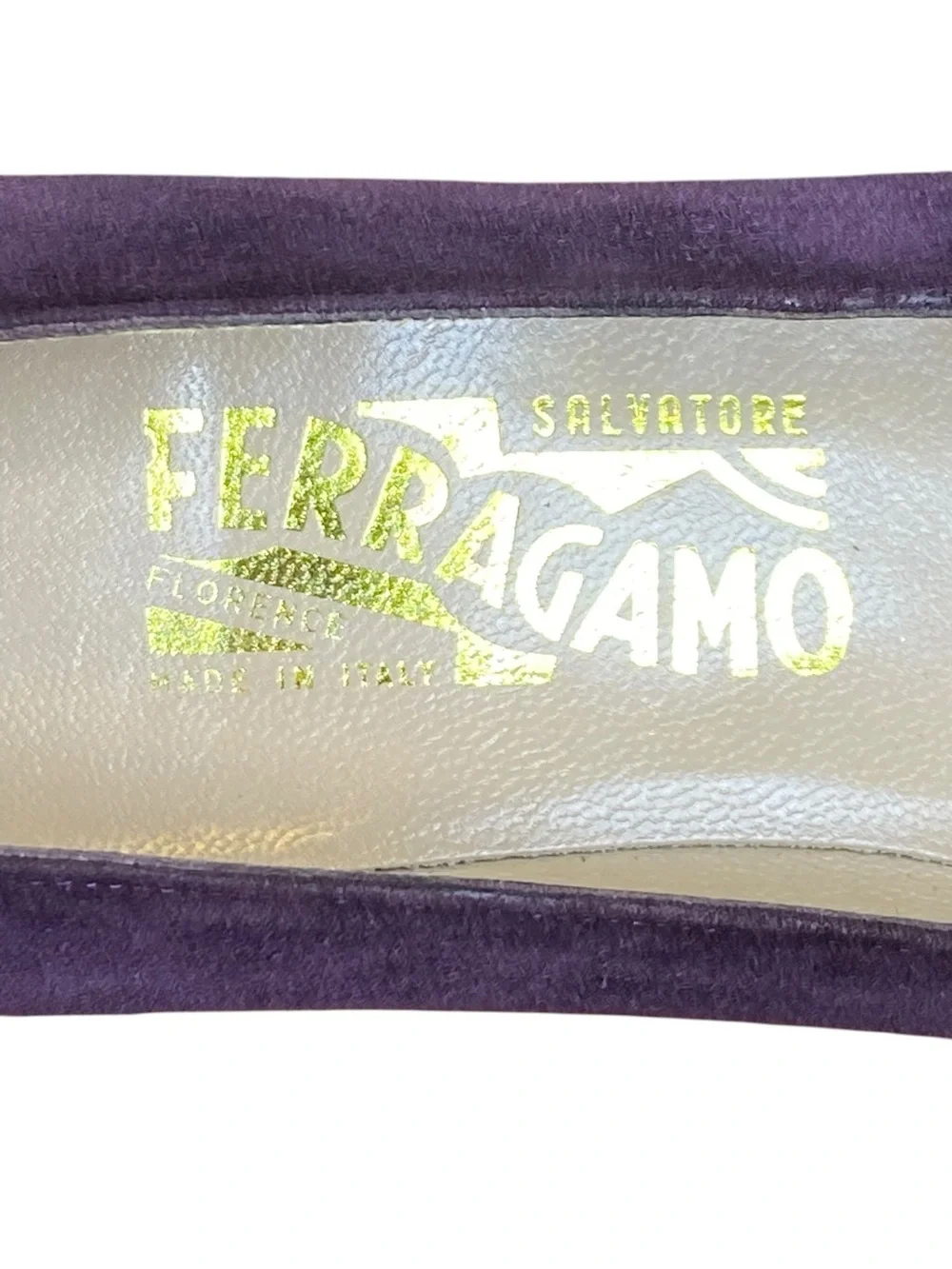 Salvatore Ferragamo Designer Purple Suede luxury Pumps Women’s Size 8.5 B